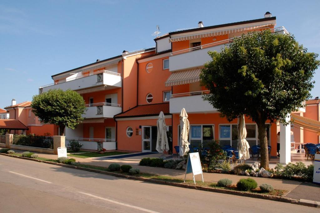 Villa Punta Umag Exteriör bild